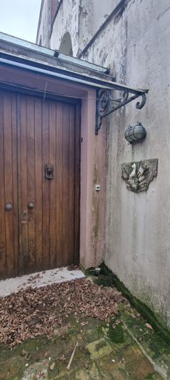 Image No.7-12 Bed House for sale