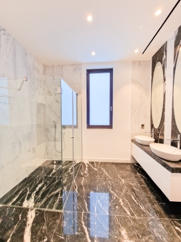 Image No.3-3 Bed House for sale