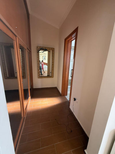 Image No.28-Propriété de 4 chambres à vendre à Aradippou