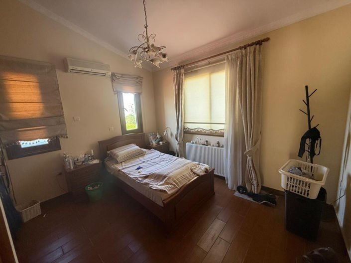 Image No.34-Propriété de 4 chambres à vendre à Aradippou