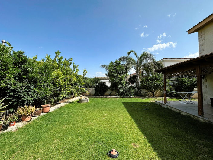 Image No.35-4 Bed Property for sale
