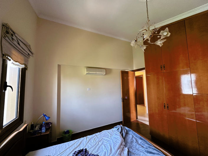 Image No.7-4 Bed Property for sale