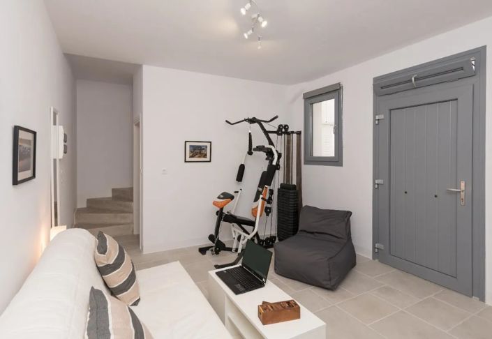 Image No.7-3 Bed House for sale
