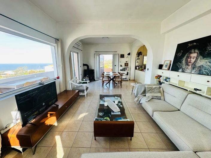 Image No.7-3 Bed House for sale