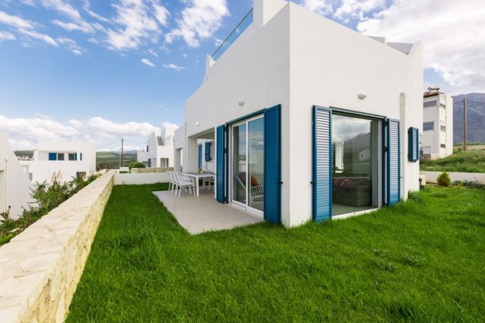 Image No.20-3 Bed Property for sale