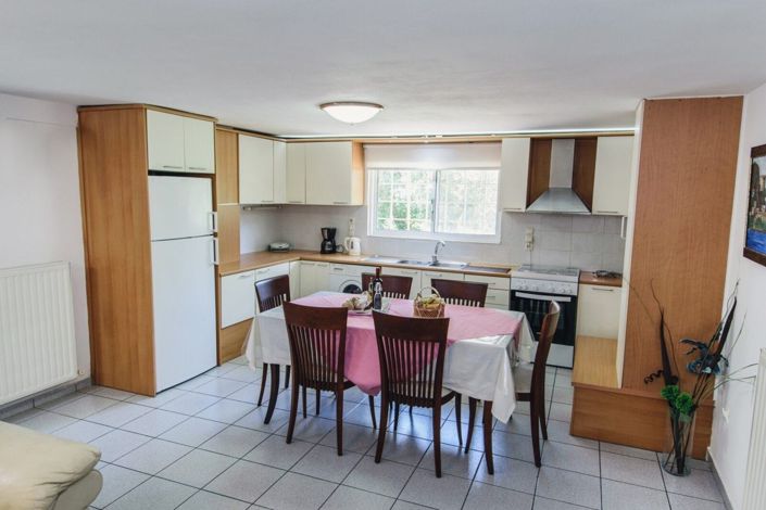 Image No.26-5 Bed House for sale