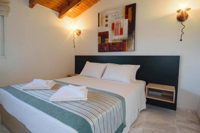 Image No.48-5 Bed House for sale