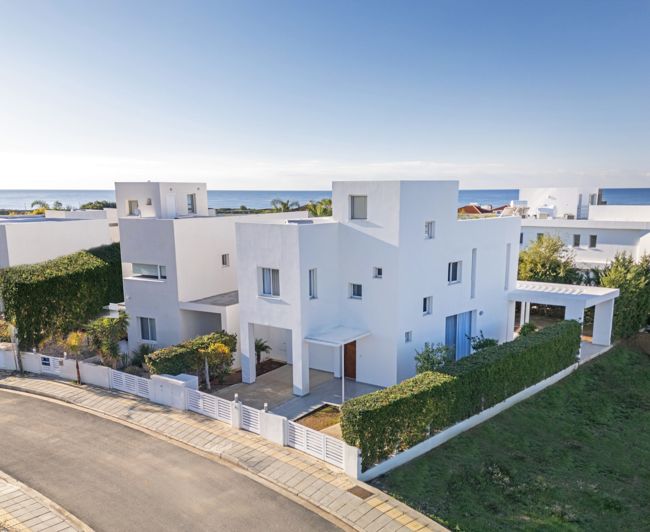 Image No.2-3 Bed House for sale
