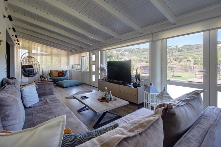 Image No.17-4 Bed House for sale