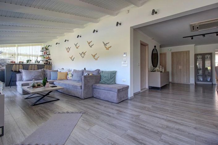 Image No.21-4 Bed House for sale