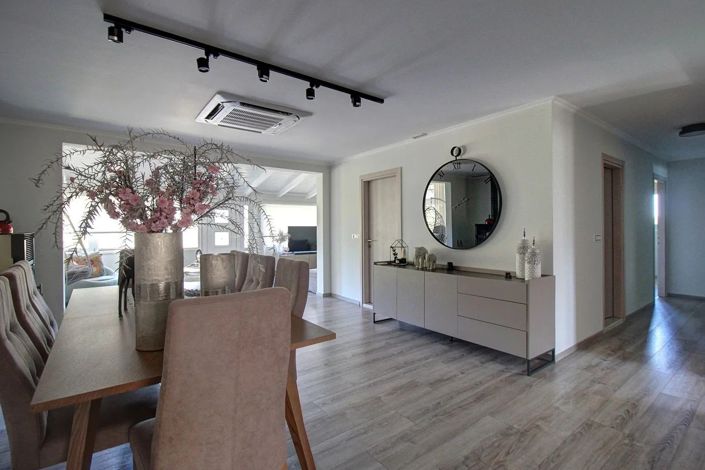 Image No.6-4 Bed House for sale