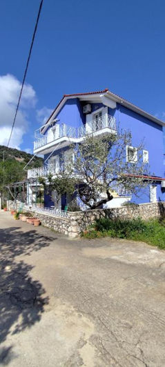 Image No.5-Propriété de 5 chambres à vendre à Argostoli