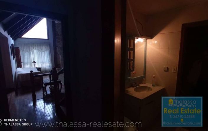 Image No.13-3 Bed Property for sale