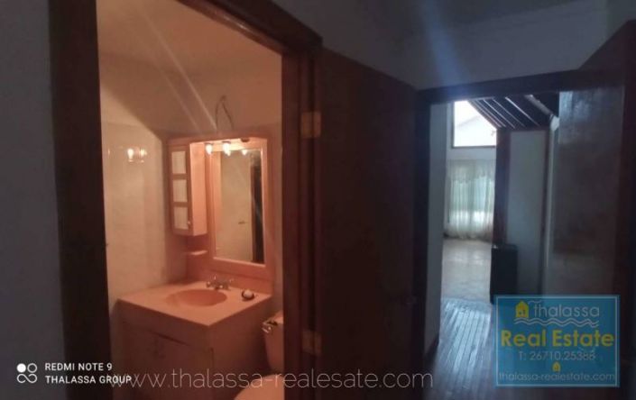 Image No.14-3 Bed Property for sale