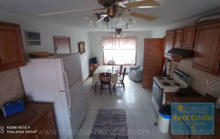 Image No.3-3 Bed Property for sale