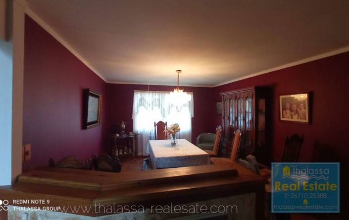 Image No.8-3 Bed Property for sale