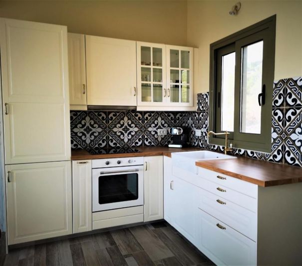 Image No.16-2 Bed Property for sale