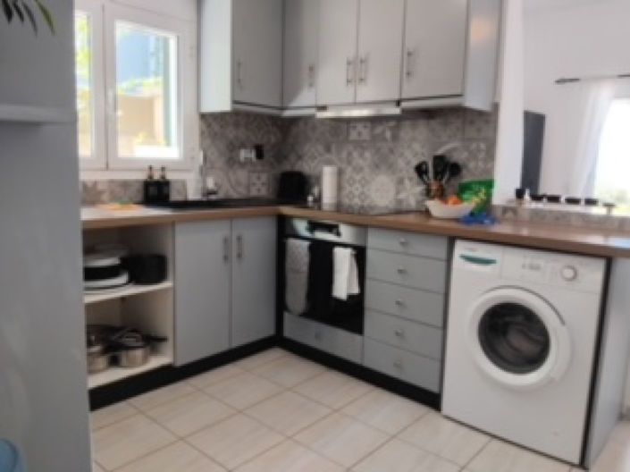 Image No.18-3 Bed Property for sale
