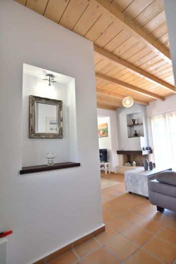 Image No.20-5 Bed Property for sale