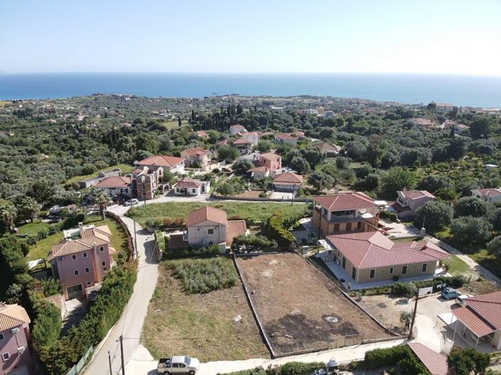 Image No.18-3 Bed Property for sale