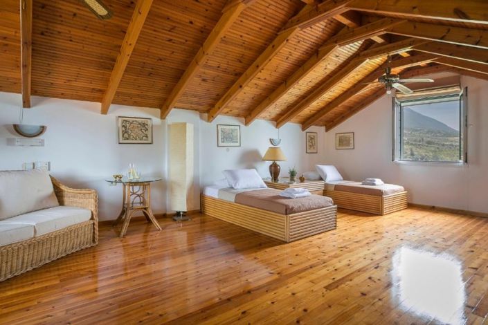 Image No.8-Propriété de 4 chambres à vendre à Céphalonie