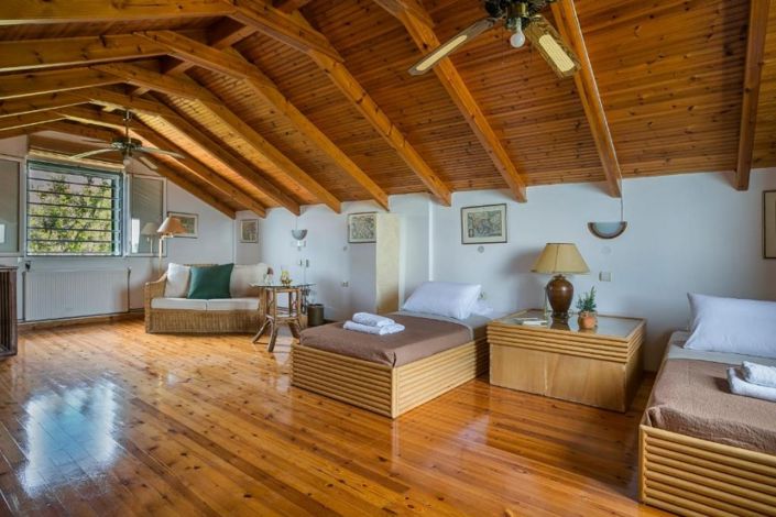 Image No.9-Propriété de 4 chambres à vendre à Céphalonie