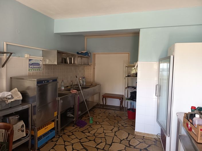 Image No.12-2 Bed House for sale