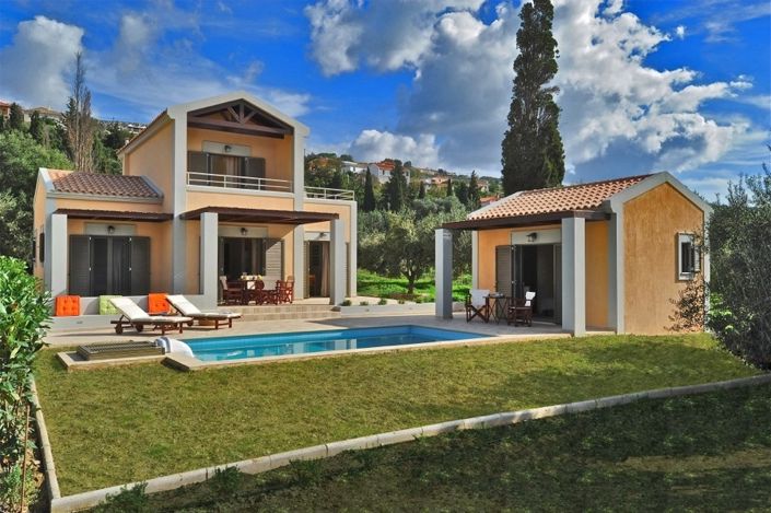 Image No.2-5 Bed Property for sale