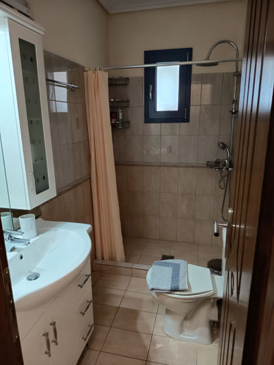 Image No.17-5 Bed Apartment for sale