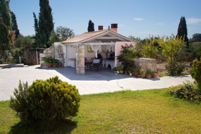 Image No.3-4 Bed Property for sale