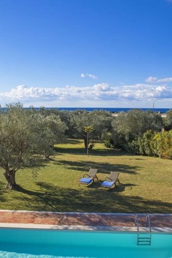 Image No.7-6 Bed Property for sale