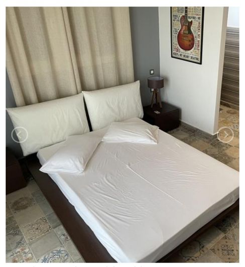Image No.5-8 Bed House for sale