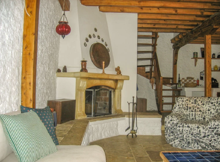 Image No.8-4 Bed House for sale