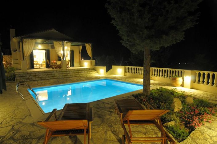 Image No.10-4 Bed House for sale