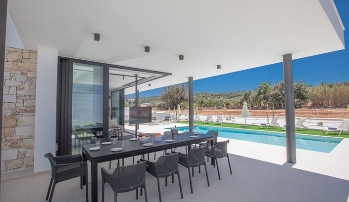 Image No.3-3 Bed Property for sale