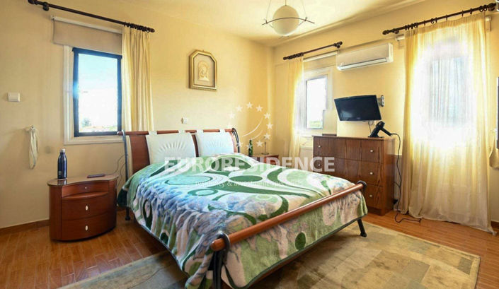Image No.13-Propriété de 3 chambres à vendre à Paralimni