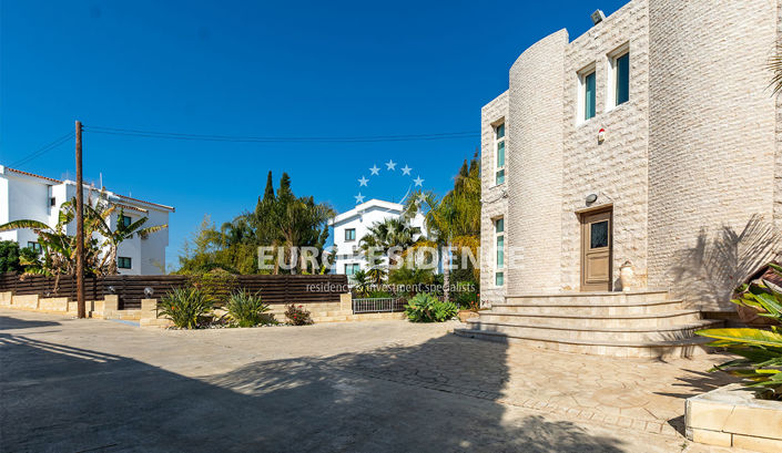 Image No.16-Propriété de 3 chambres à vendre à Paralimni