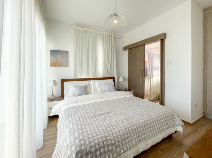 Image No.13-3 Bed Property for sale