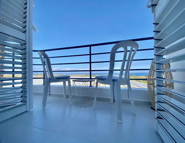 Image No.8-5 Bed Property for sale