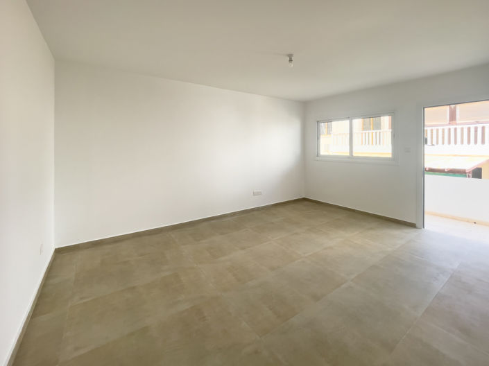 Image No.2-Appartement de 2 chambres à vendre à Paralimni