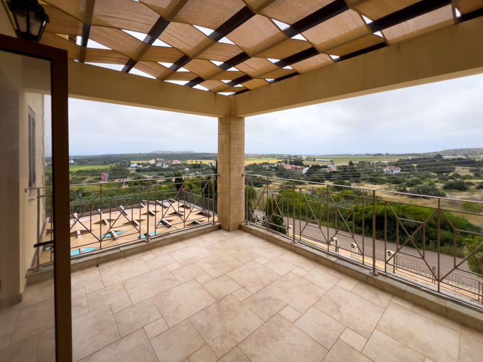 Image No.22-4 Bed Property for sale