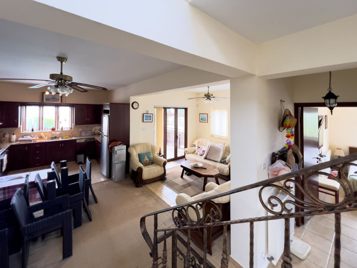 Image No.23-4 Bed Property for sale