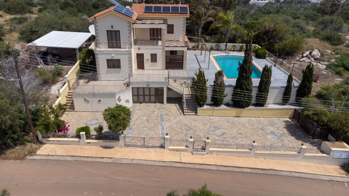 Image No.39-4 Bed Property for sale