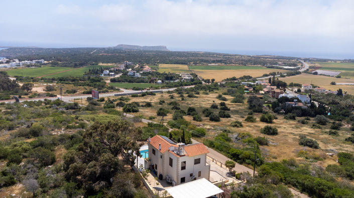 Image No.44-4 Bed Property for sale