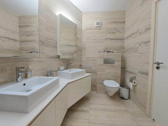Image No.21-2 Bed Apartment for sale