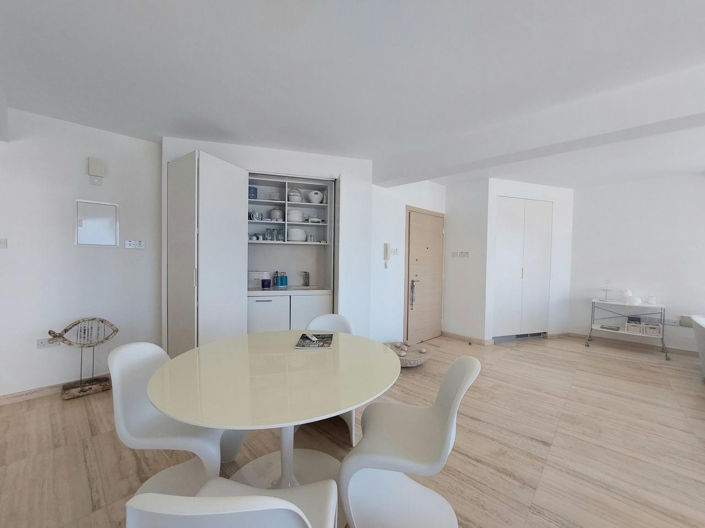 Image No.39-2 Bed Apartment for sale