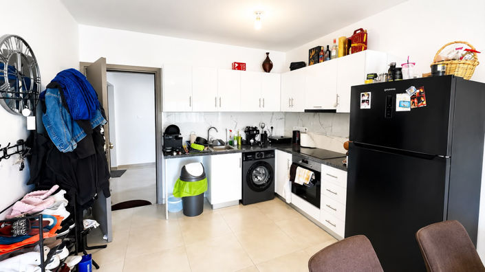 Image No.12-2 Bed Apartment for sale