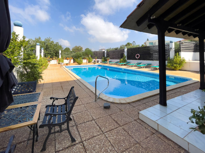 Image No.31-6 Bed Property for sale