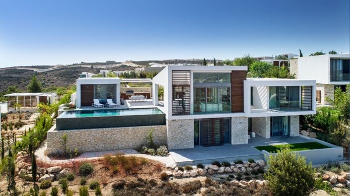Image No.2-Propriété de 4 chambres à vendre à Paphos