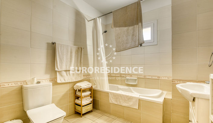 Image No.5-Appartement de 2 chambres à vendre à Paralimni